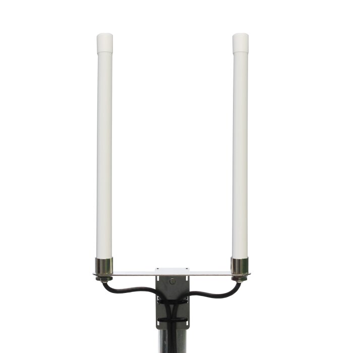 LTE multiband 6.5dbi omnidirectional antenna in white housing with 5m cable and SMA connectors