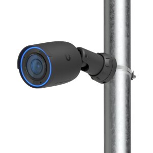 G6 Pro Bullet in outdoor use (Weatherproof IP66)