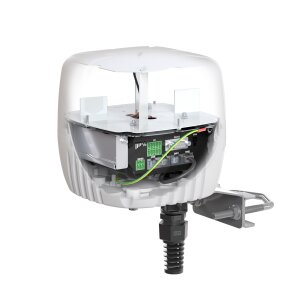 QuCube A955C an einem Mast montiert für mobile Konnektivität