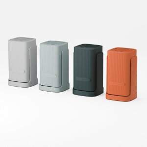 Kompakter Wanbo Cube 1 HD-Beamer in Orange wird in einer Hand gehalten, um die Portabilität zu zeigen.