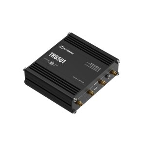 Dein TRB501 Gateway mit allen vier mitgelieferten 5G-Antennen, bereit für deine Highspeed-Verbindung.