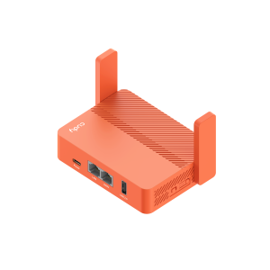 Der cudy TR1200 Travel Router in deiner Hand – so...