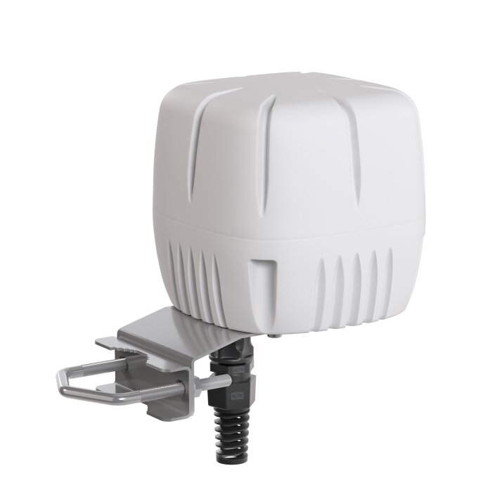 Your QuCube A206C antenna enclosure, mounted on a mast for optimal 5G and 4G reception.
