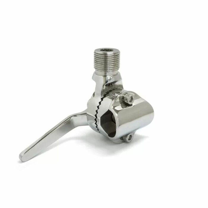 ALFA Network TSM-B2 Marine Montagesystem an einer Bootsreling befestigt