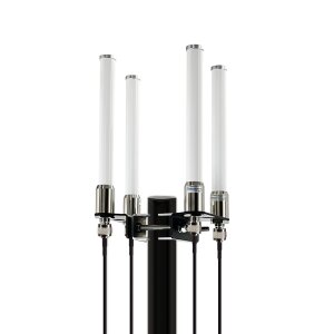 Proscan Pole2-4 mit verbundenen Antennenkabel