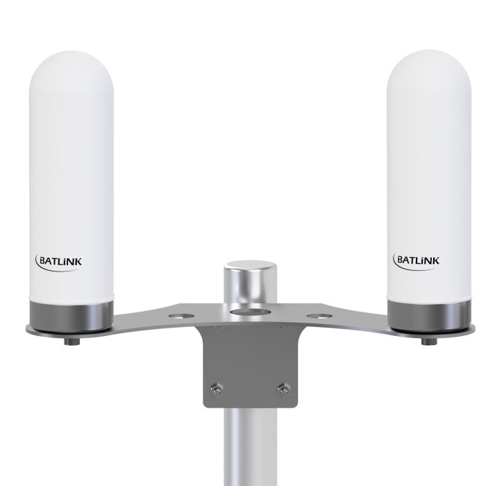 BATLINK MAO5GV1 LTE / 5G omnidirectional antenna with up to 9dBi performance gain