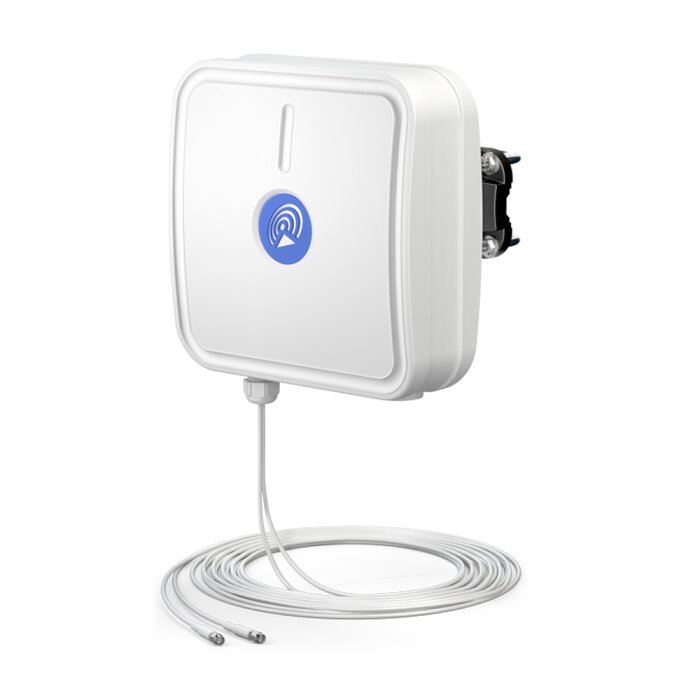 QuWireless APLM2-H LTE directional antenna with 7dBi gain and 2x2 MIMO for stable 4G connection