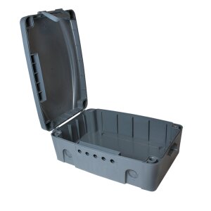 Geöffnetes Gehäuse mit viel Platz