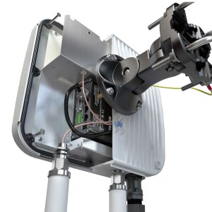 Blick auf den Einbauschacht für den RUT955 Router